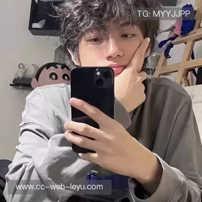 何凡菁